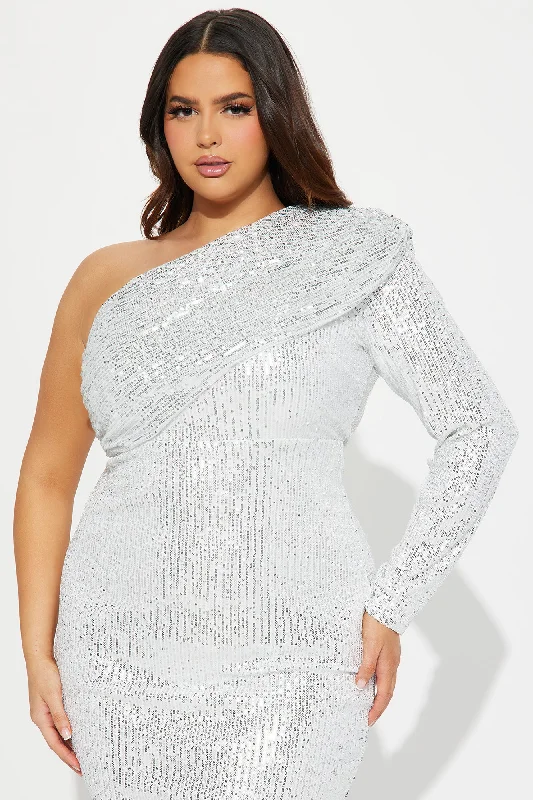 Alexia Sequin Midi Dress - Silver