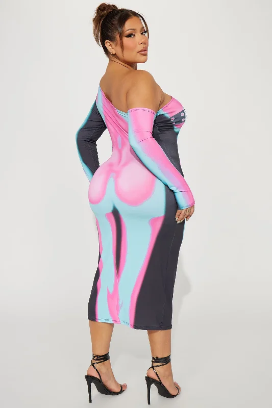 Raven Body Heat Midi Dress - Pink/combo