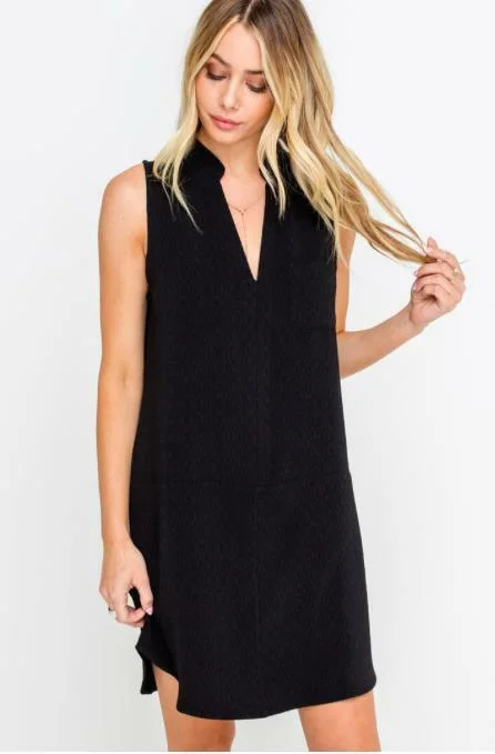 Emma Black Sleeveless Shift Dress