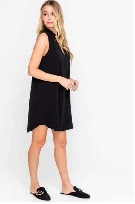 Emma Black Sleeveless Shift Dress