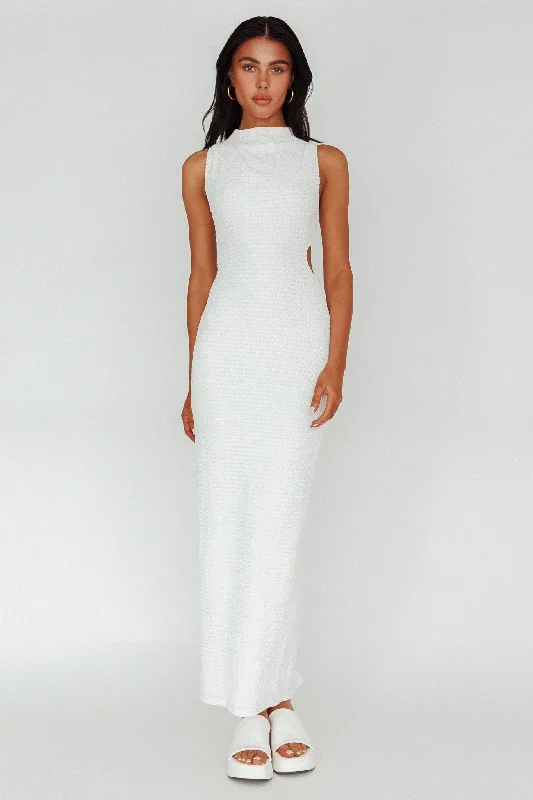 Yindi Sleeveless Cut-Out Waist Maxi Dress White