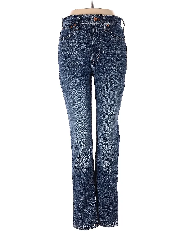 Your Shopping Spree Starts Here!High-Rise Bootleg Jeans in Medium Wash