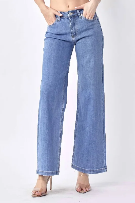 Amazing Prices You Can’t Resist!Mid Rise Clean Lines Wide Leg Jeans In Blue