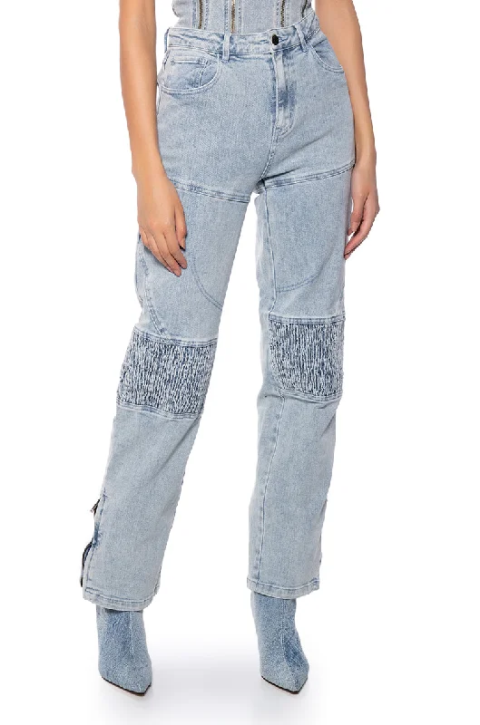 Great Deals, Just for You!RYAN RELAXED FIT JEANS