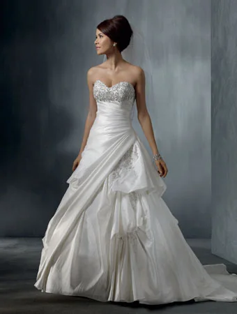 Don’t Wait – Deals Won’t Last!Alfred Angelo Alfred Angelo Style 2262