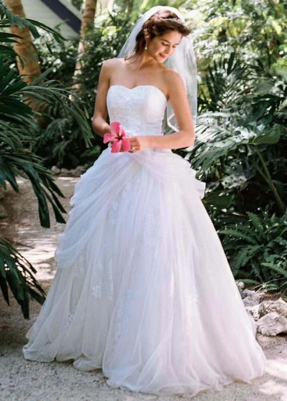Save Up to 50% Off!David's Bridal Tulle Ball Gown with Lace-Up Back and Side Swags