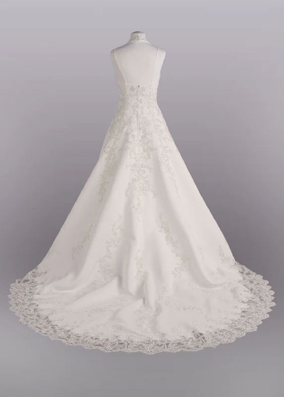 Your Best Deals Are Here!David's Bridal V8377