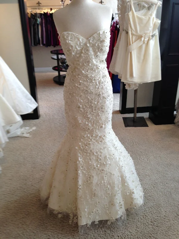 Every Deal is a Steal!Lazaro 3254