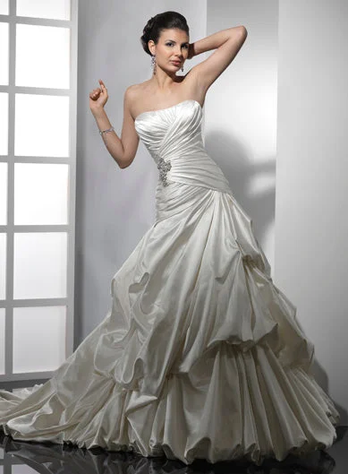 Stock Up and Save!Maggie Sottero Maggie Sottero Pauline JSM1439 Size 16