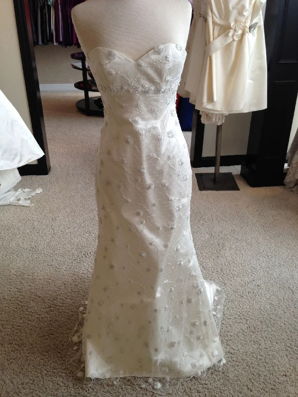 Hurry, Sale Ends Soon!Modern Trousseau Hadley