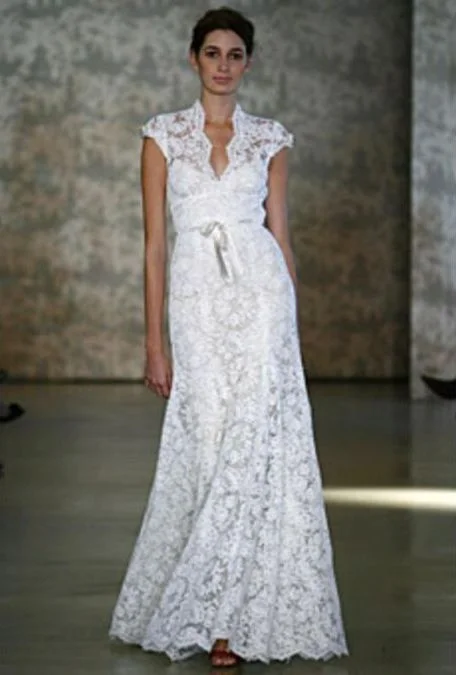 Limited Stock Available!Monique Lhuillier Melissa