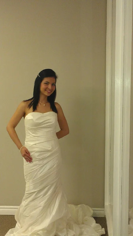 Get the Best for Less!Other Allure Ruching Gown Size 6