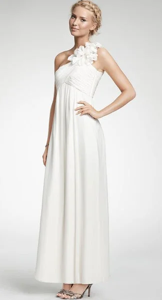 Instant Savings Await!Other Ann Taylor One-Shoulder Corsage Gown Size 2