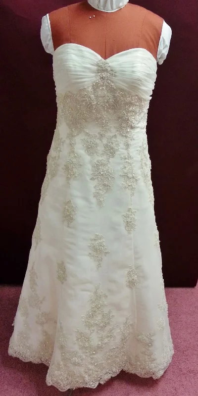 Limited Stock Available!Other Emerald Bridal #9124