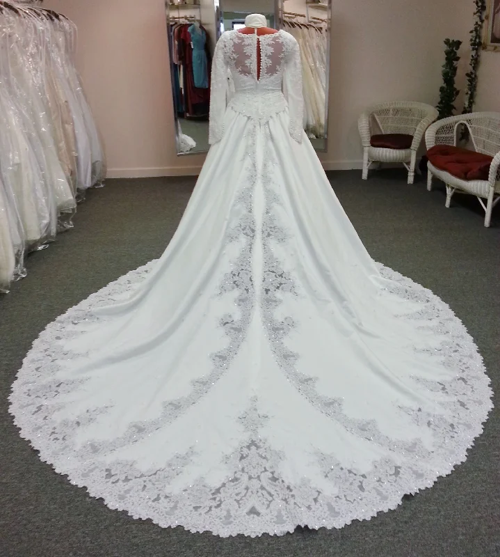 Limited Stock Available!Other Private Label By G #689
