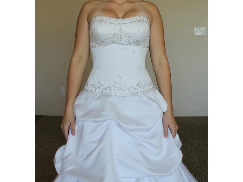 Shop Before It’s Gone!Other Style number B848