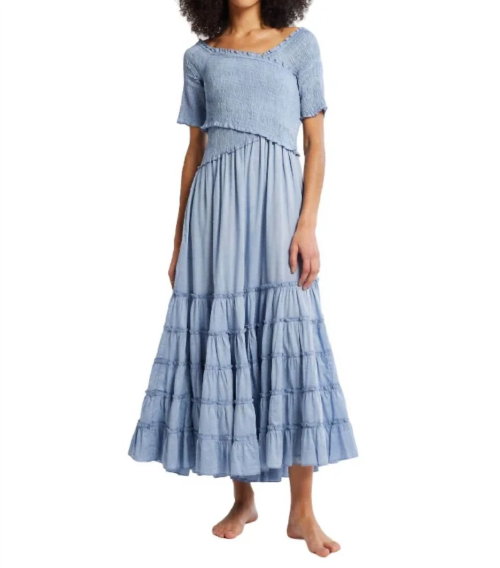 Lowest Prices Guaranteed!Celia Midi Dress In Chambray