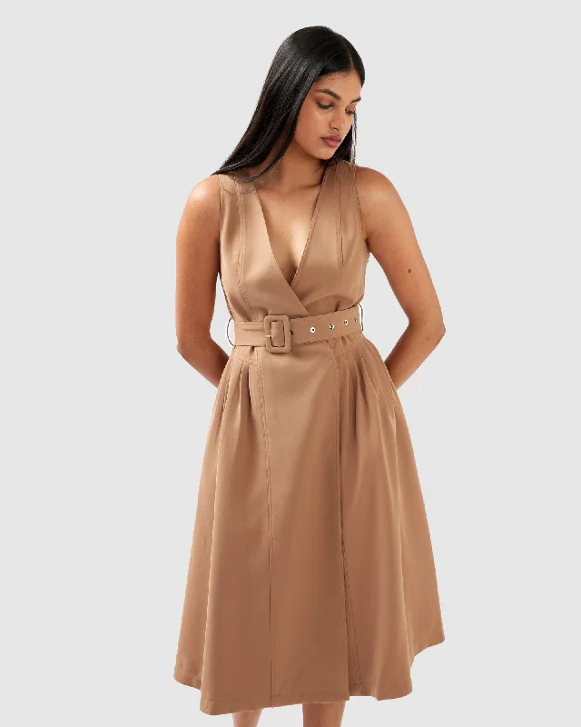Limited Deals, Unlimited Savings!Miss Independence Midi Dress