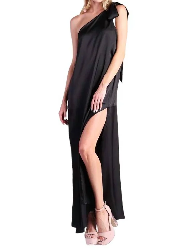 Save More Than Ever!Shiny Hammered Satin Maxi Dress In Black
