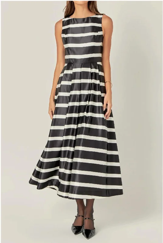Your Dream Deal is Here!Stripe Midi Dress In Black/white