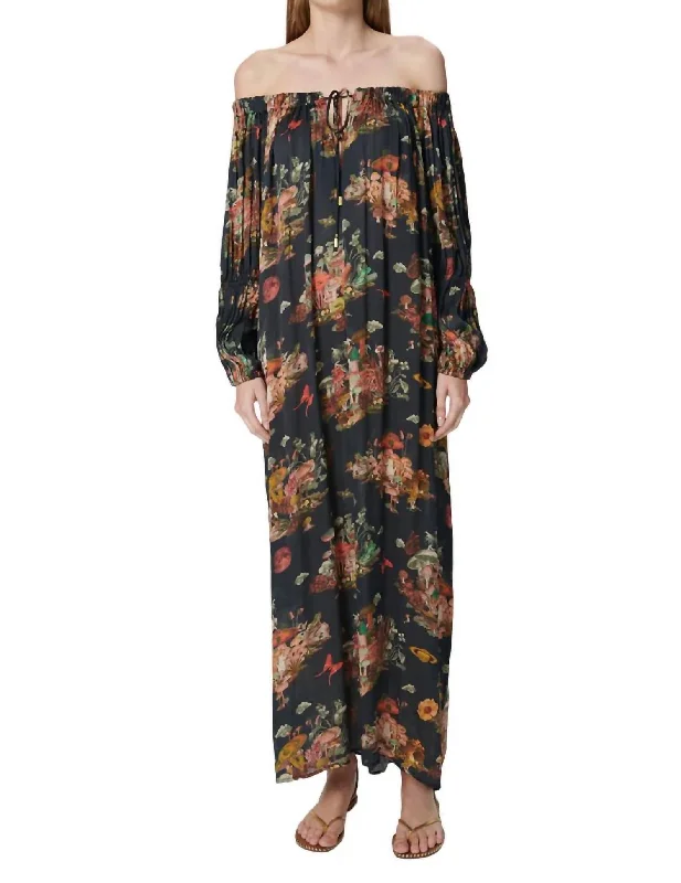Everything Must Go!Vanilla Maxi Dress In Magic Mushroom Black