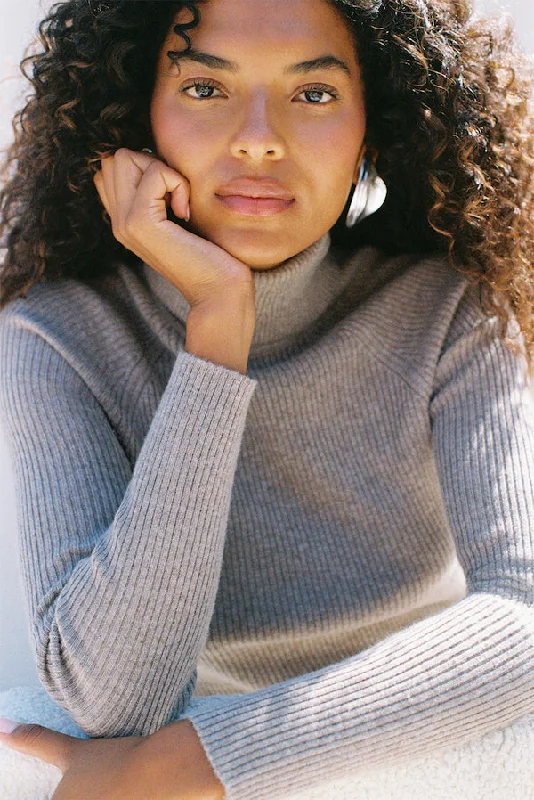 Your Dream Deal is Here!BELLE KNIT TURTLENECK - FOG