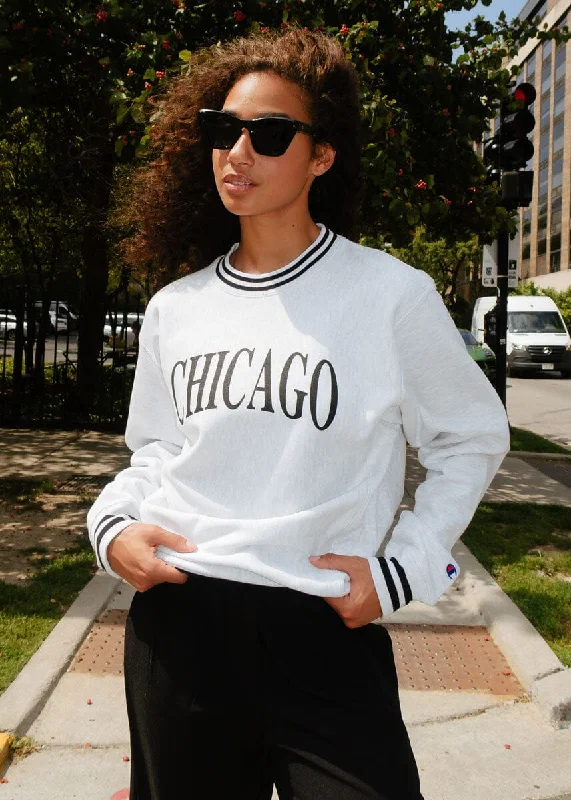 Time to Snag a Bargain!Chicago Champion Striped Rib Crewneck - Black