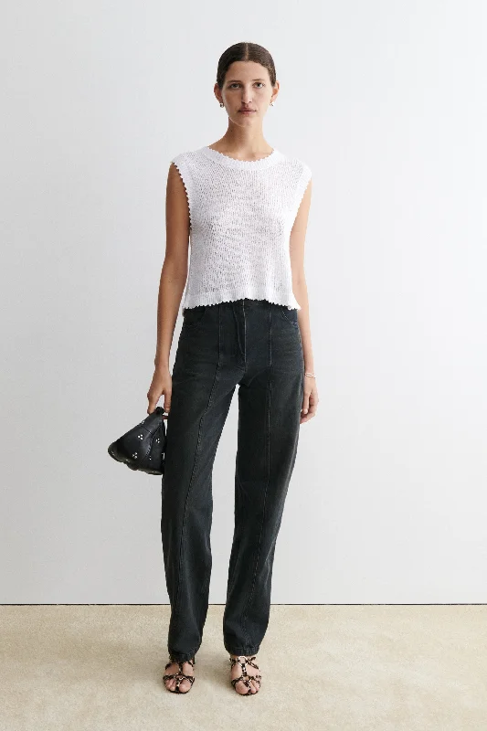 Only a Few Left – Order Now!Relent Top