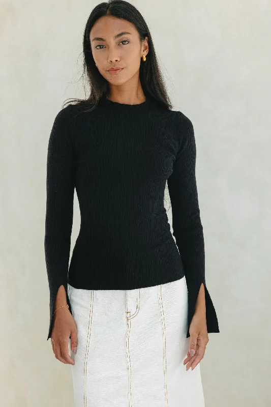 Score Big Savings Today!Vikki Black Long Sleeve Knit Top