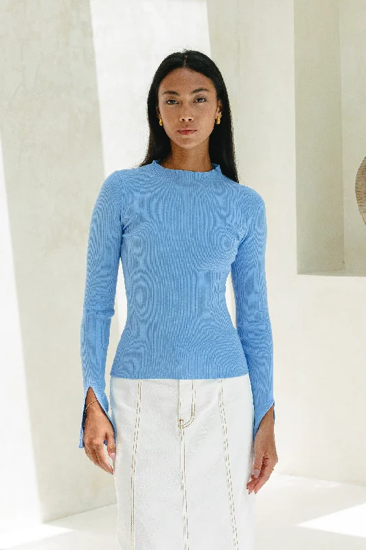 Sale Alert – Get Ready to Shop!Vikki Blue Long Sleeve Knit Top