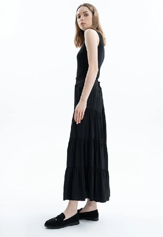 Get the Best for Less!Smocked Waist Tiered Solid Skirt