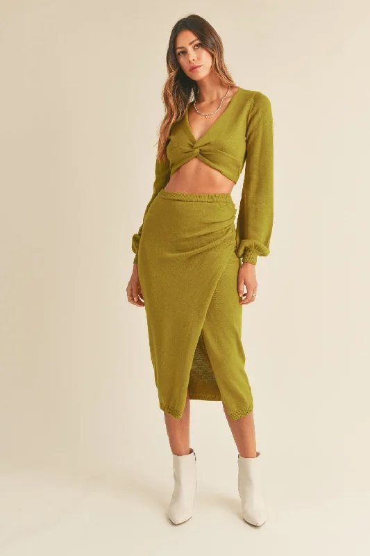 Grab Yours Before It’s Too Late!MABLE Front Twisted Knit Top and Midi Skirt Set