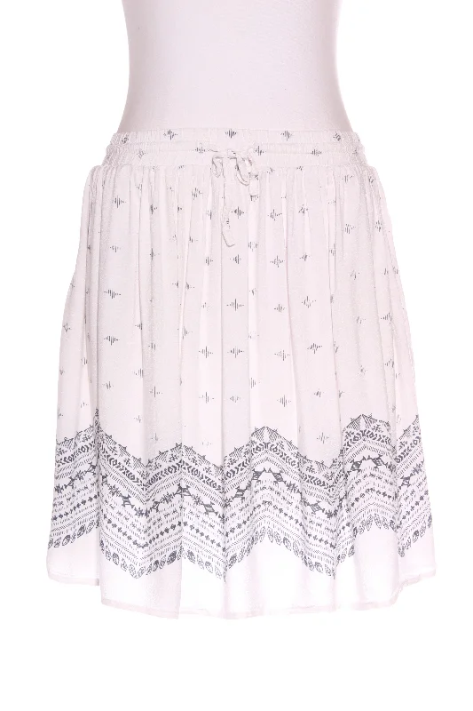 Upgrade for Less!MAX - Tribal print skirt! 10