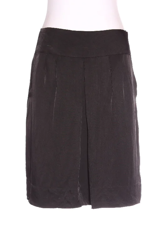Get the Best for Less!WITCHERY - Black pleat skirt! 12