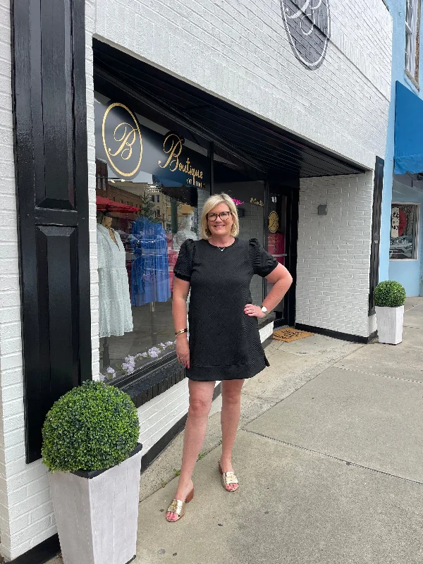 Get It Before It’s Gone!Black Textured Dress