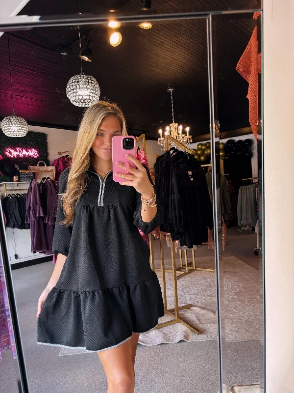 The Sale You’ve Been Waiting For!Black Zip Cozy Dress