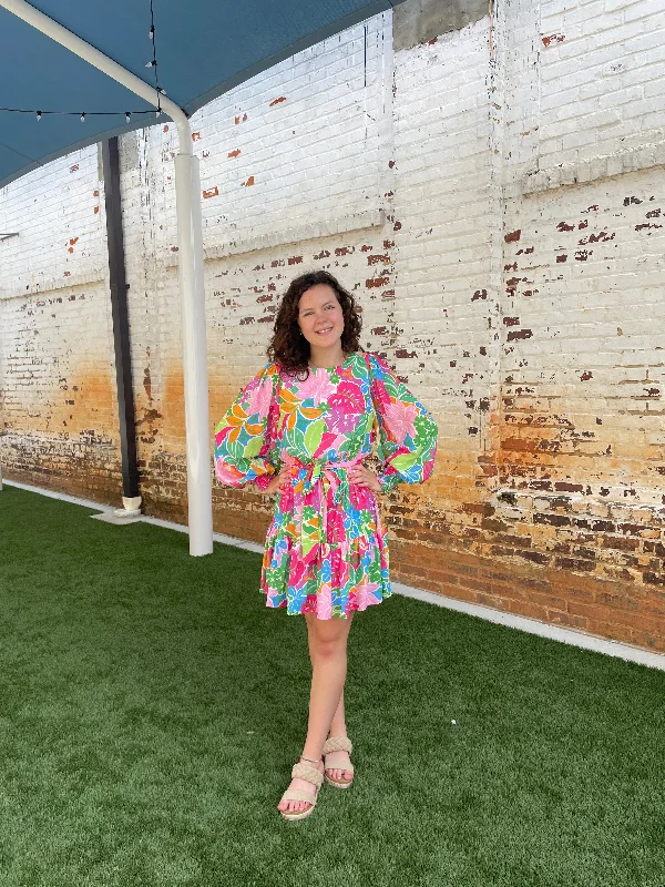 Save Up to 50% Off!Bright Summer Floral Dress