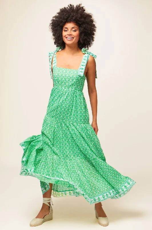 Time to Snag a Bargain!Tabitha Dress | Pop Flower Green/White