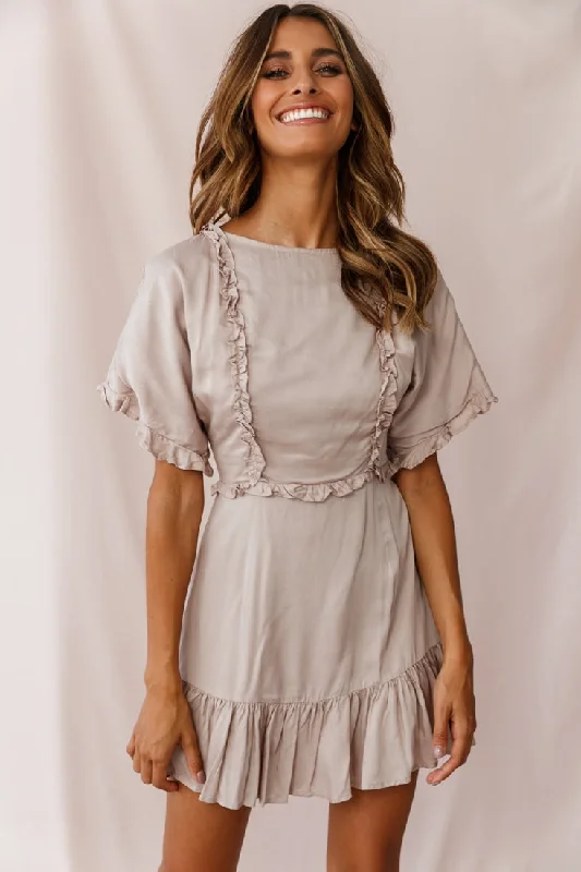 Best Price of the Season!Thursday Ruffle Detail Lace-Up Back Dress Mocha