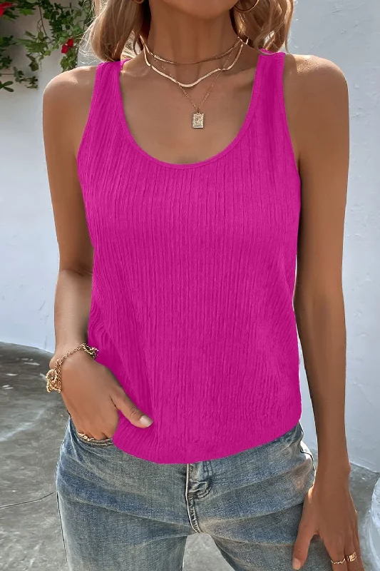 Get Ready to Save!Textured Scoop Neck Tank