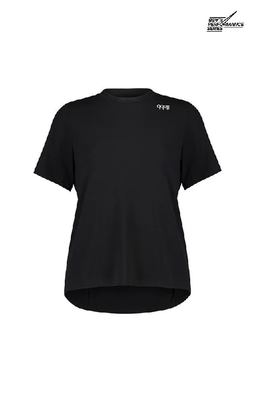 Don’t Wait – Shop Today!Lomond Tee - Black - Women's