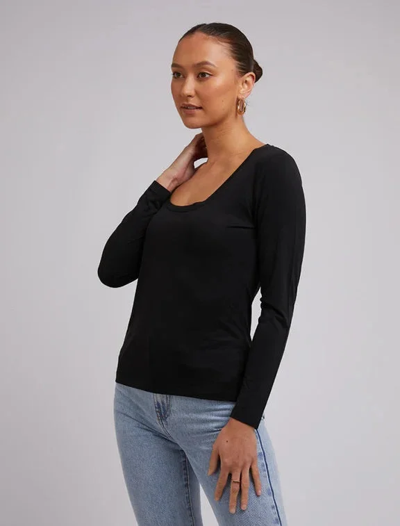 New Discounts Just Dropped!Silent Theory Harper Long Sleeve