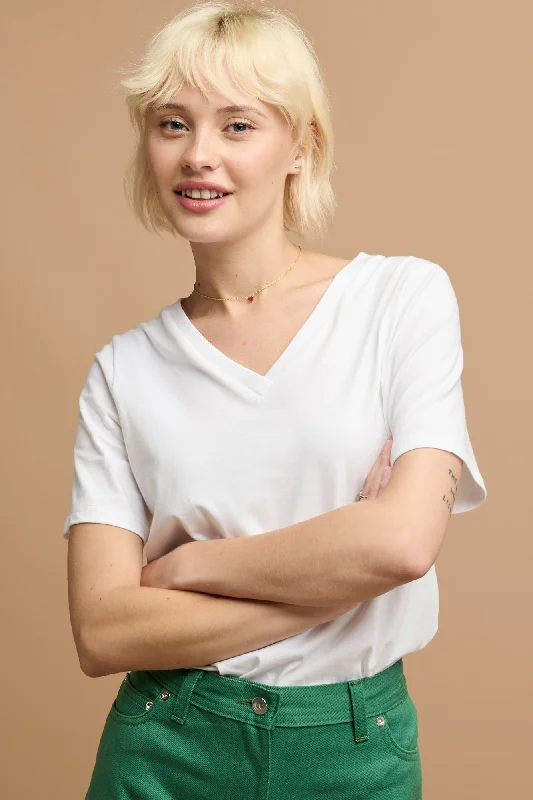 Exclusive Deals Just for You!Women's Short Sleeve V-neck T Shirt - White