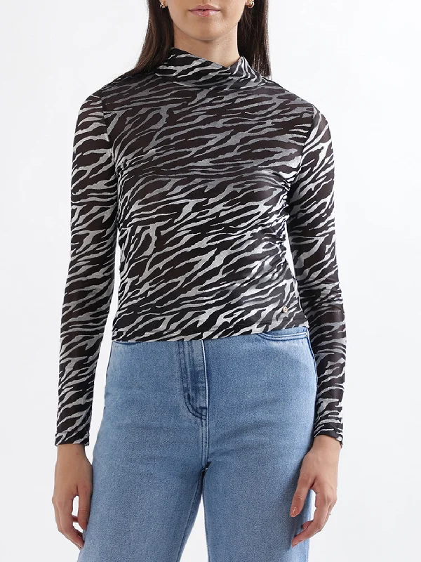 More Discounts, More Joy!Elle Women Multi Printed High Neck Top