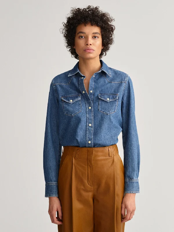 Score Big Savings Today!Gant Blue Regular Fit Shirt
