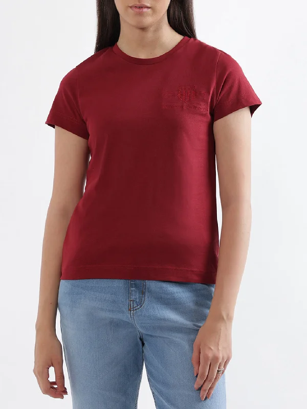 Don't Miss Out!Gant Red Logo Regular Fit T-Shirt